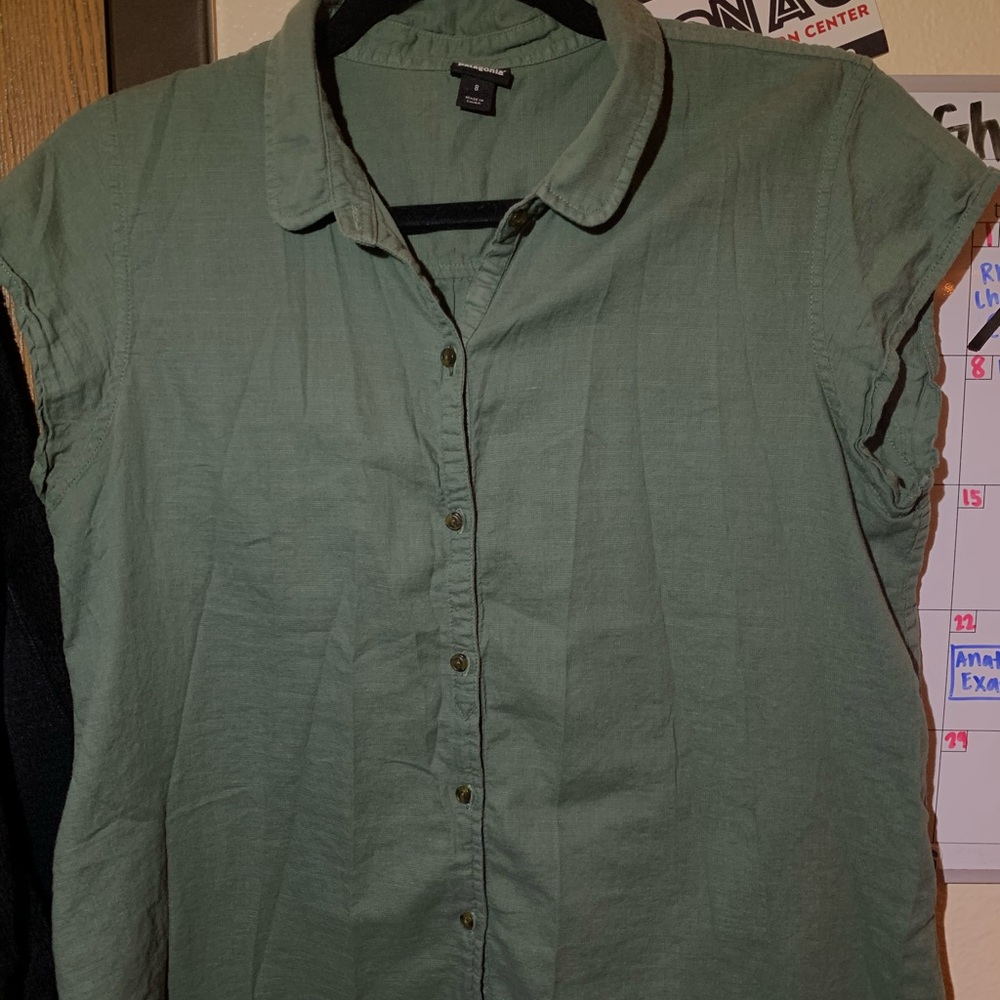 Patagonia Button up top
